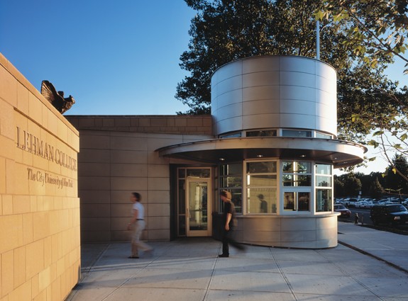 Communicat Center